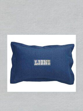 Detroit Lions Denim Sham measures 20 x 26 inches